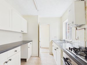 Kitchen- click for photo gallery